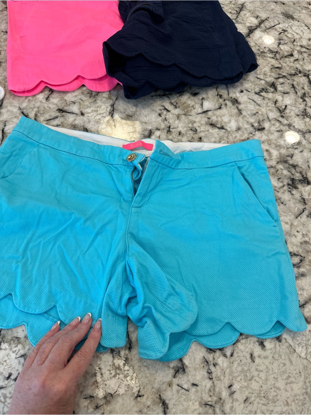 Scallop Hem Women's Shorts in Aqua